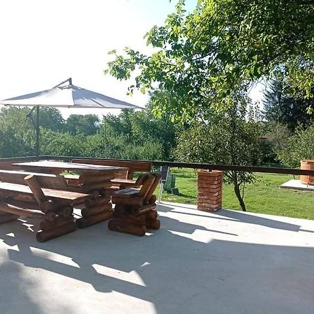 קמפינה Casa Rurala Cu Livada Lavandra מראה חיצוני תמונה